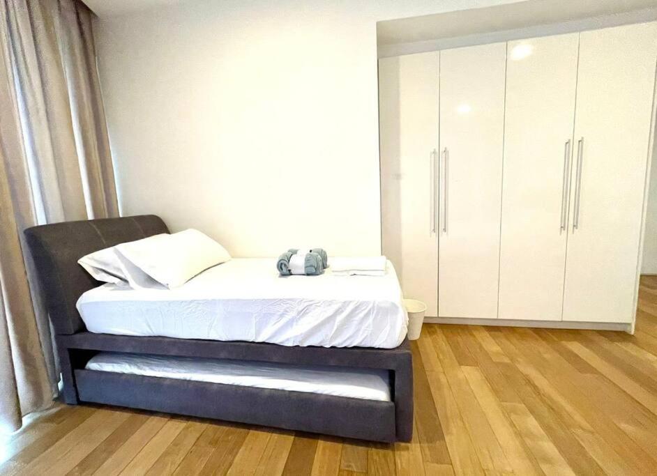 1 Min To Klcc Twin Tower Appartement Kuala Lumpur Buitenkant foto