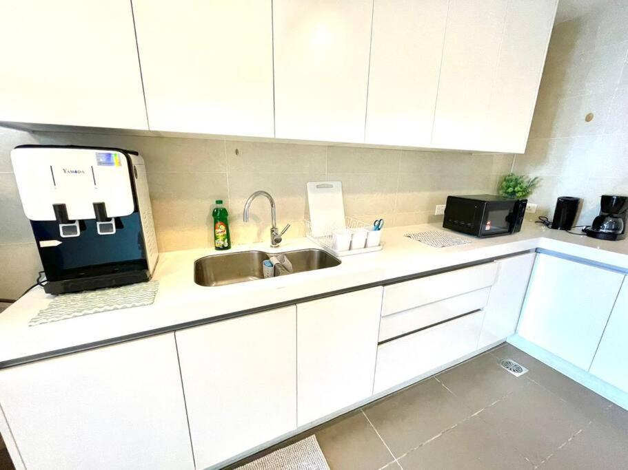 1 Min To Klcc Twin Tower Appartement Kuala Lumpur Buitenkant foto