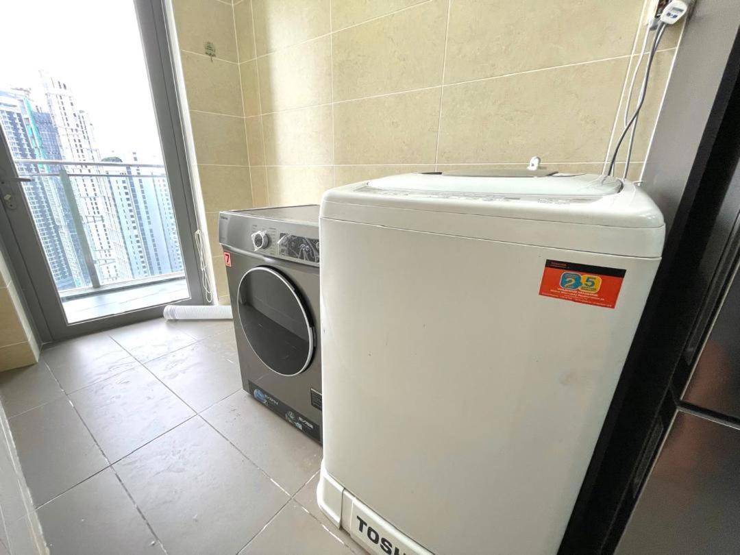 1 Min To Klcc Twin Tower Appartement Kuala Lumpur Buitenkant foto
